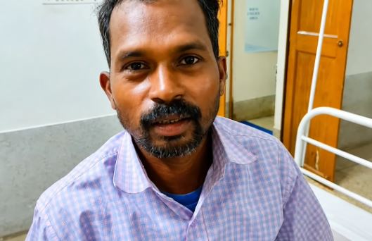 Jharsuguda Man Bites Cobra After Stepping on Snake, Experts Warn Against Dangerous Myth